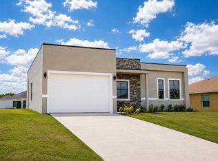 1107 NW 9th Ave, Cape Coral, FL 33993