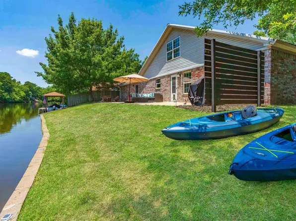 102 Appalacian Trl, Hot Springs, AR 71913