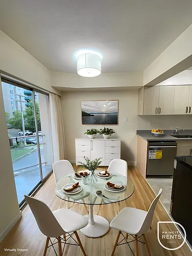 Floor plan 306