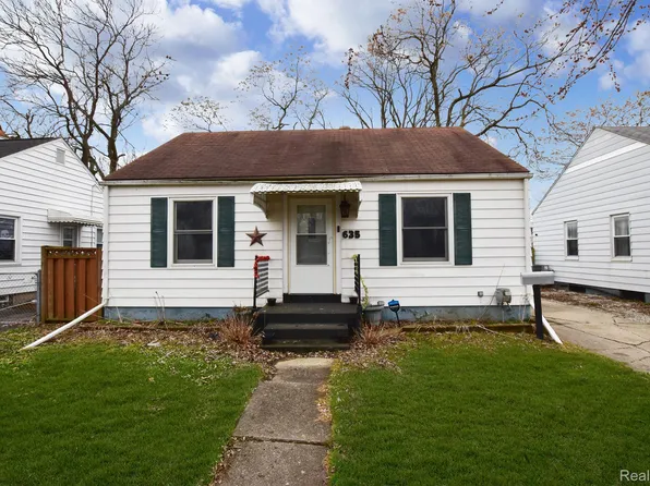 635 Crawford St, Flint, MI 48507