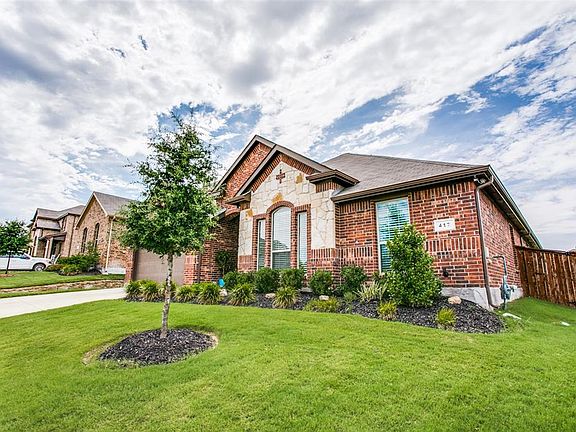 3rd image of 417 Wild Onion Ln