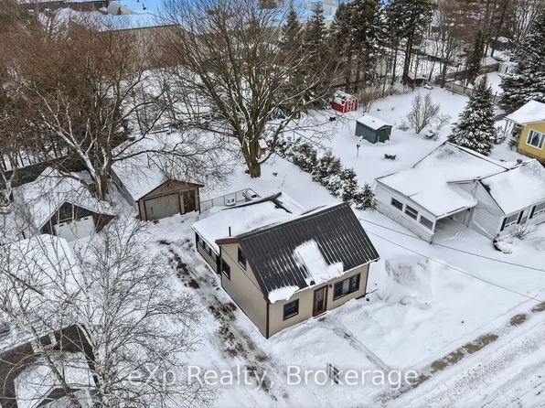 361 William St, Wellington North, ON N0G 2L3