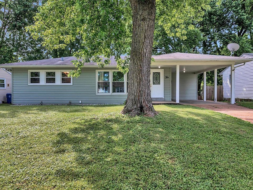 1st image of 10 Linkous Dr