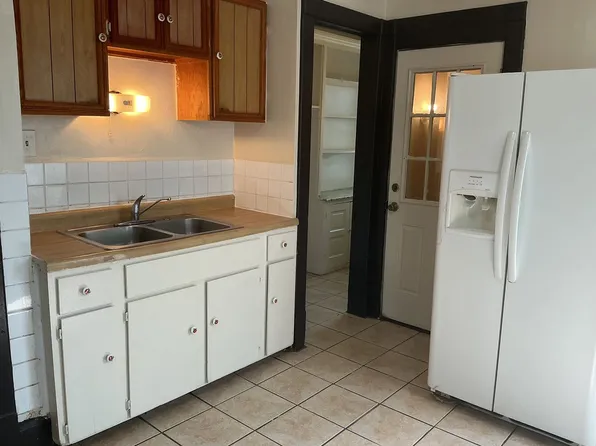 800-802 S 32nd St, 800 S 32nd St, Milwaukee, WI 53215