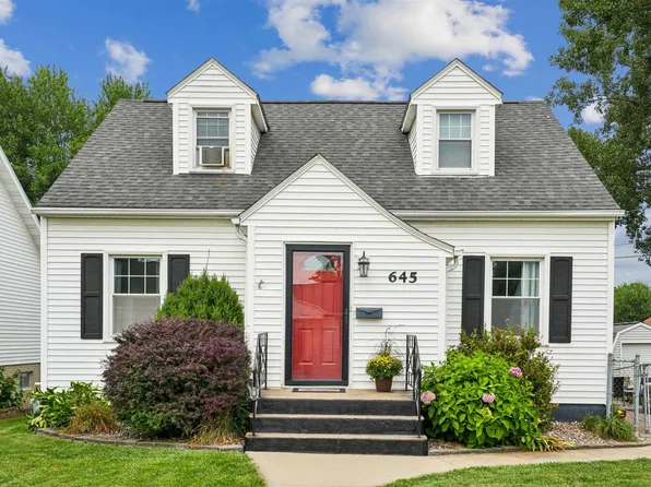 645 Oneill St, Dubuque, IA 52001