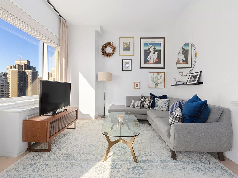 1st image of 389 E 89th St APT 18-B