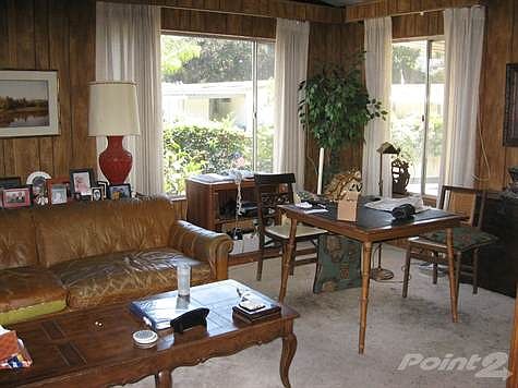 20 - Living Room