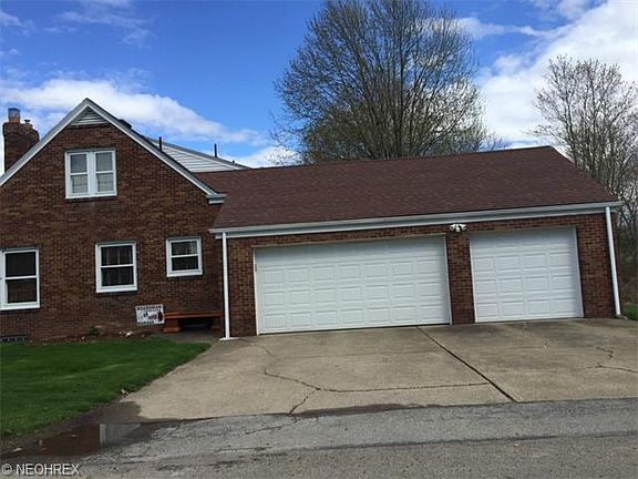 2nd image of 233 Forest Park Dr