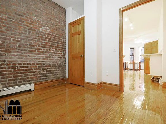 4th image of 66 Saint James Pl APT 1LR