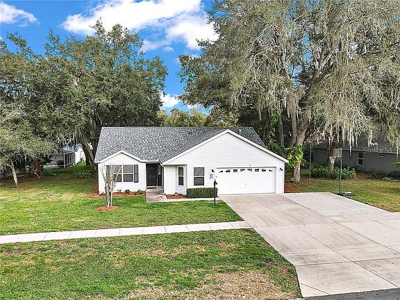 3rd image of 1205 Oak Hammock Ln