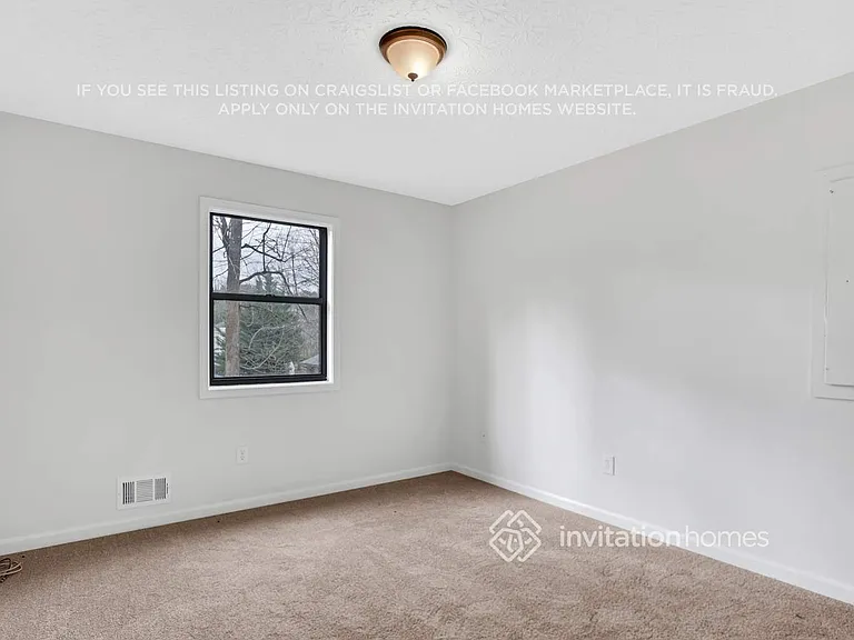 1790 Blackwillow Dr — Photo 12