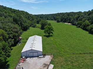 774 Sister Hollow Rd, Westmoreland, TN 37186