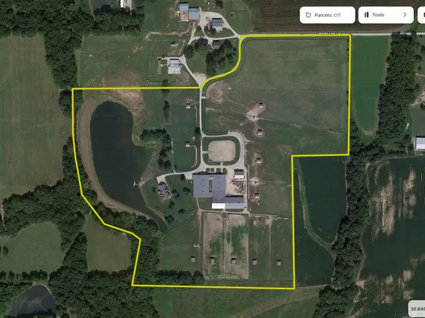 13112 Heritage Ln, Pocahontas, IL 62275