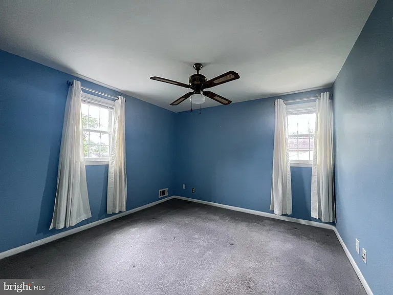 8407 Thornton Rd — Photo 16