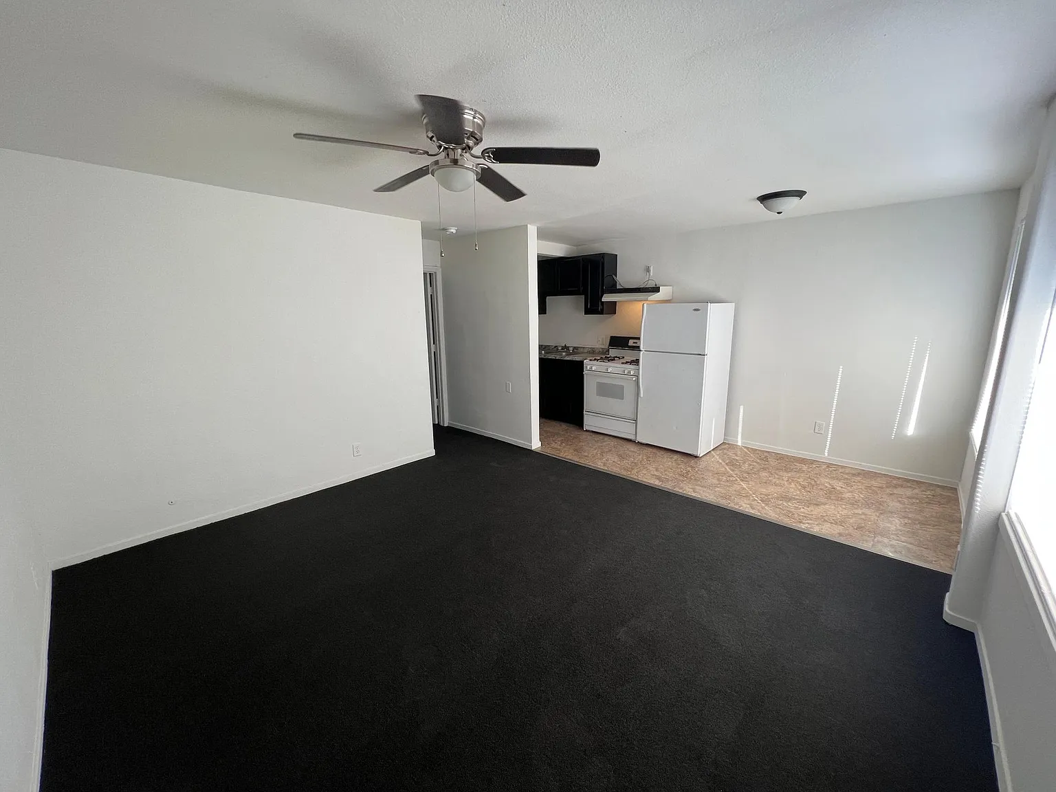 1708 Fairfield Ave — Photo 2