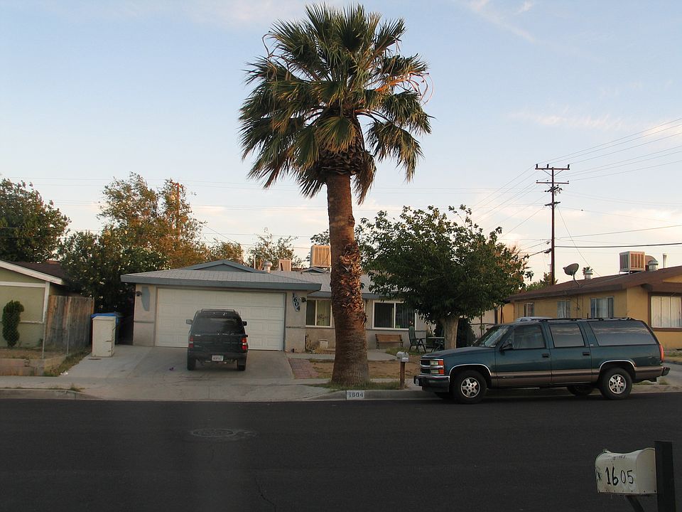 2nd image of 1604 Sunrise Rd