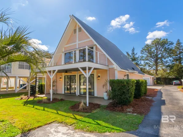 717 E Canal Dr, Gulf Shores, AL 36542