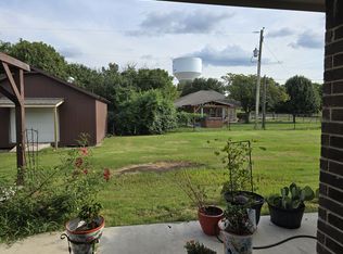 301 Panorama, Waxahachie, TX 75165