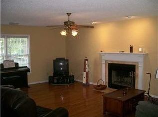 404 Kingston Pl, Summerville, SC 29486