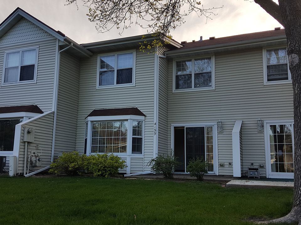 1st image of 4159 Maureen Dr NE
