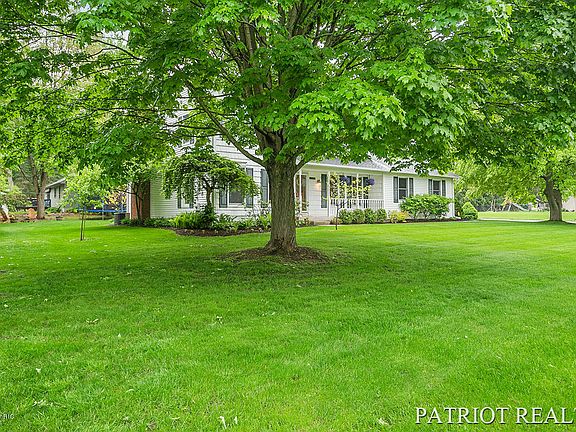 2nd image of 6960 Tripoli St SE