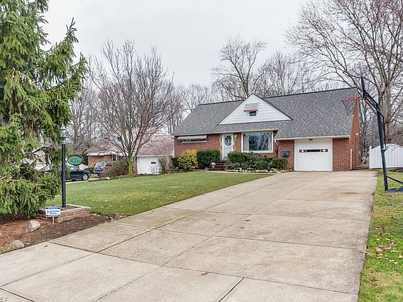 4th image of 1759 Skyline Dr