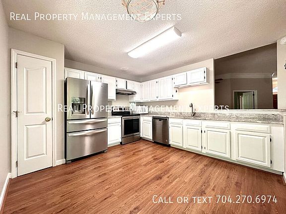 4th image of 801 Water Wheel Ct