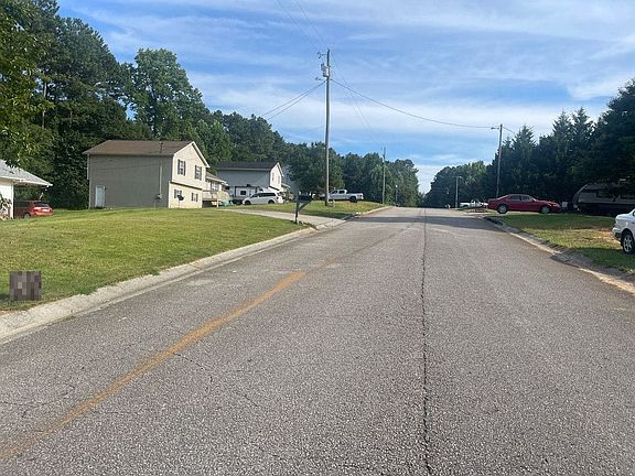 4th image of 225 Emma Gilley Dr