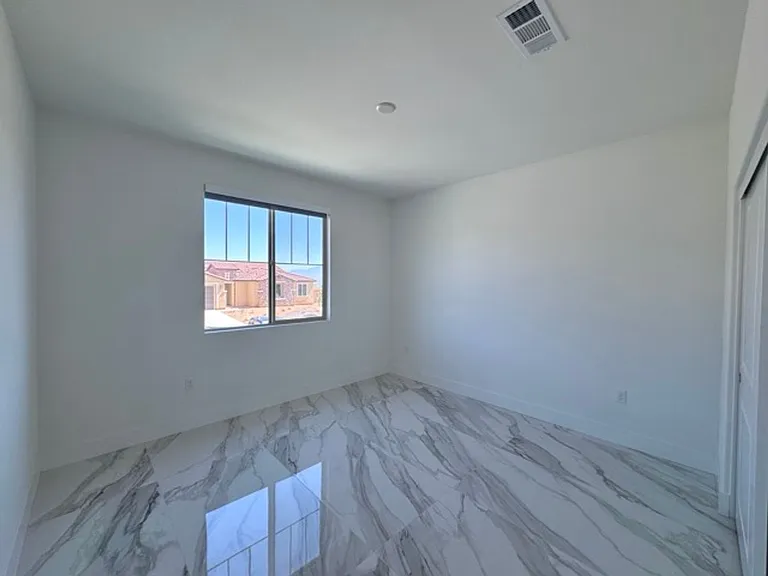 25061 River Peak Dr — Photo 12