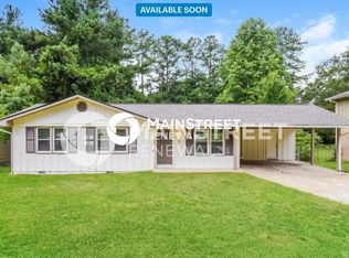2830 Foxlair Trl, Atlanta, GA 30349