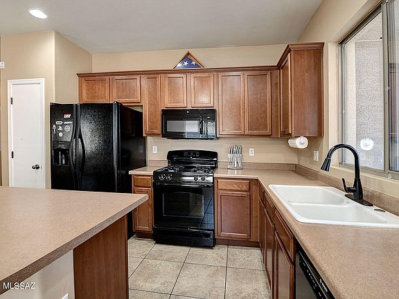 4th image of 12881 N Fox Hollow Dr