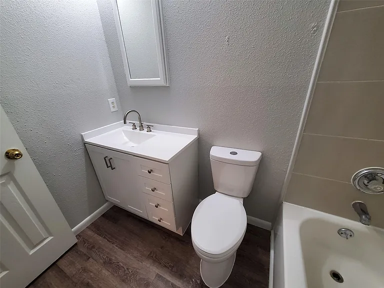 3130 Forestbrook Dr — Photo 14