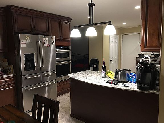 Upgraded Kitchen (2)