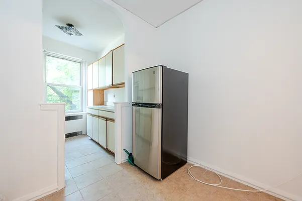 Sold by SBNY RE | media 29