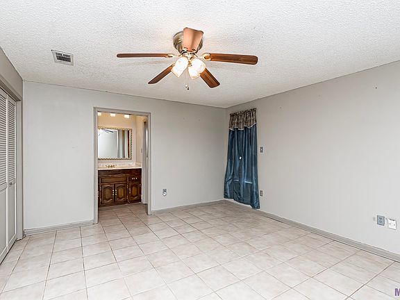 4th image of 3625 Grenada Dr