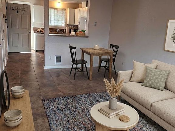3rd image of 2000 Cole St #6