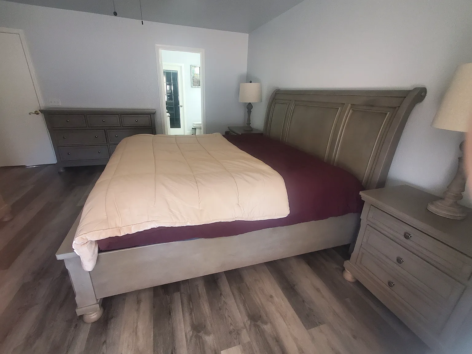 2 bed, 1201 sqft, $2,900 — Photo 3