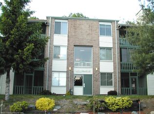 1612 Summit Pointe Dr, Scranton, PA 18508