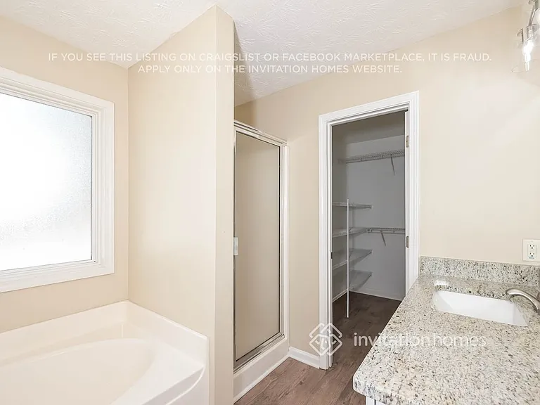 2990 Lenora Springs Dr — Photo 14
