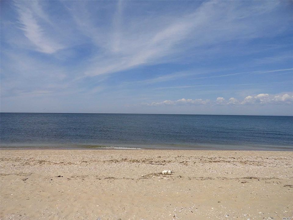 1st image of 1925 N Sea Dr