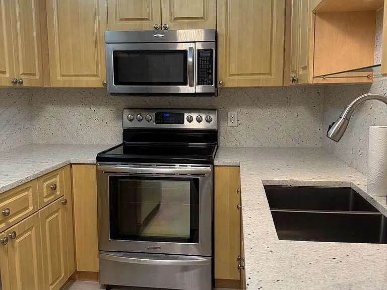 4040 N Hills Dr #26 — Photo 7