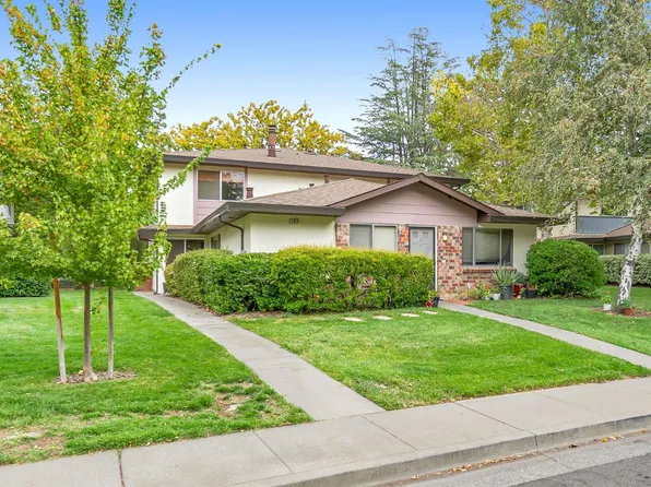 2818 Bidwell St APT 3, Davis, CA 95618