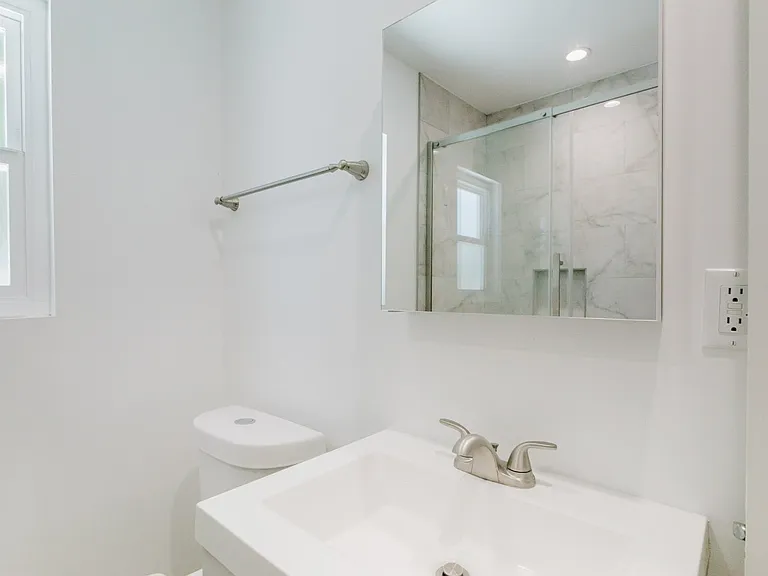 14151 Gager St — Photo 27