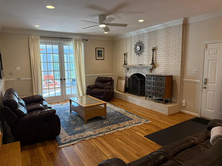 10225 Tamarack Dr — Photo 82