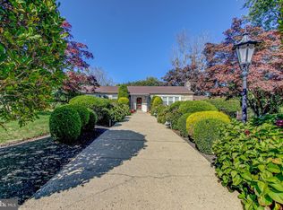 3580 Post Rd, Huntingdon Valley, PA 19006