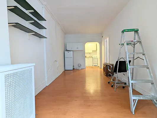 Rented by Manhattan Spaces | media 25