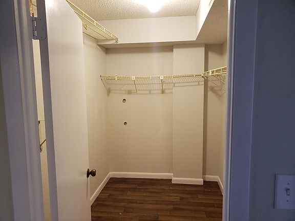 Large Walk-in closet