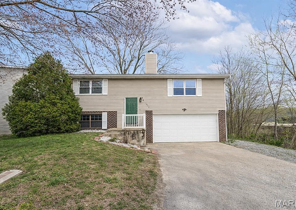 1st image of 1910 Grandview Dr