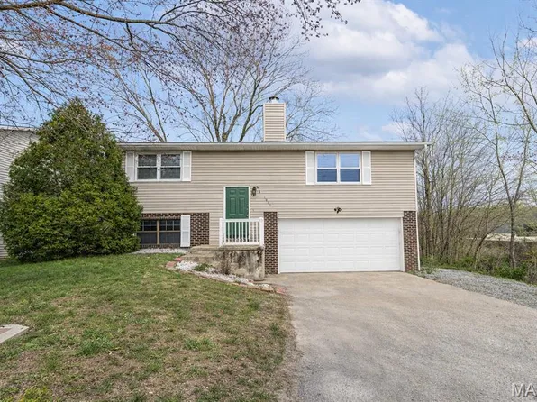 1910 Grandview Dr, Cape Girardeau, MO 63701