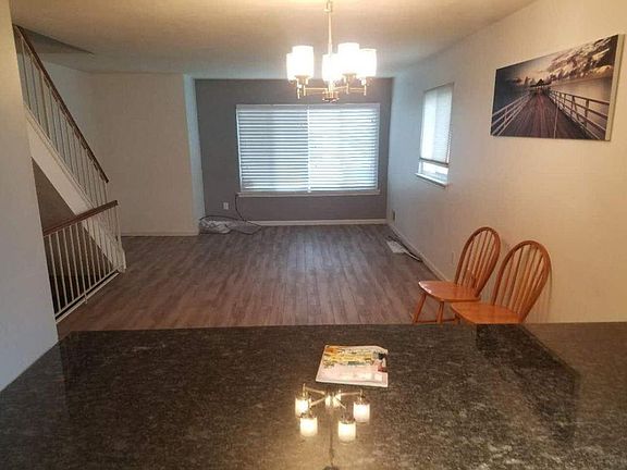 3rd image of 187 Wirt Ave #1